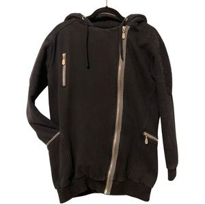 Paraphrase long black zip hooodie